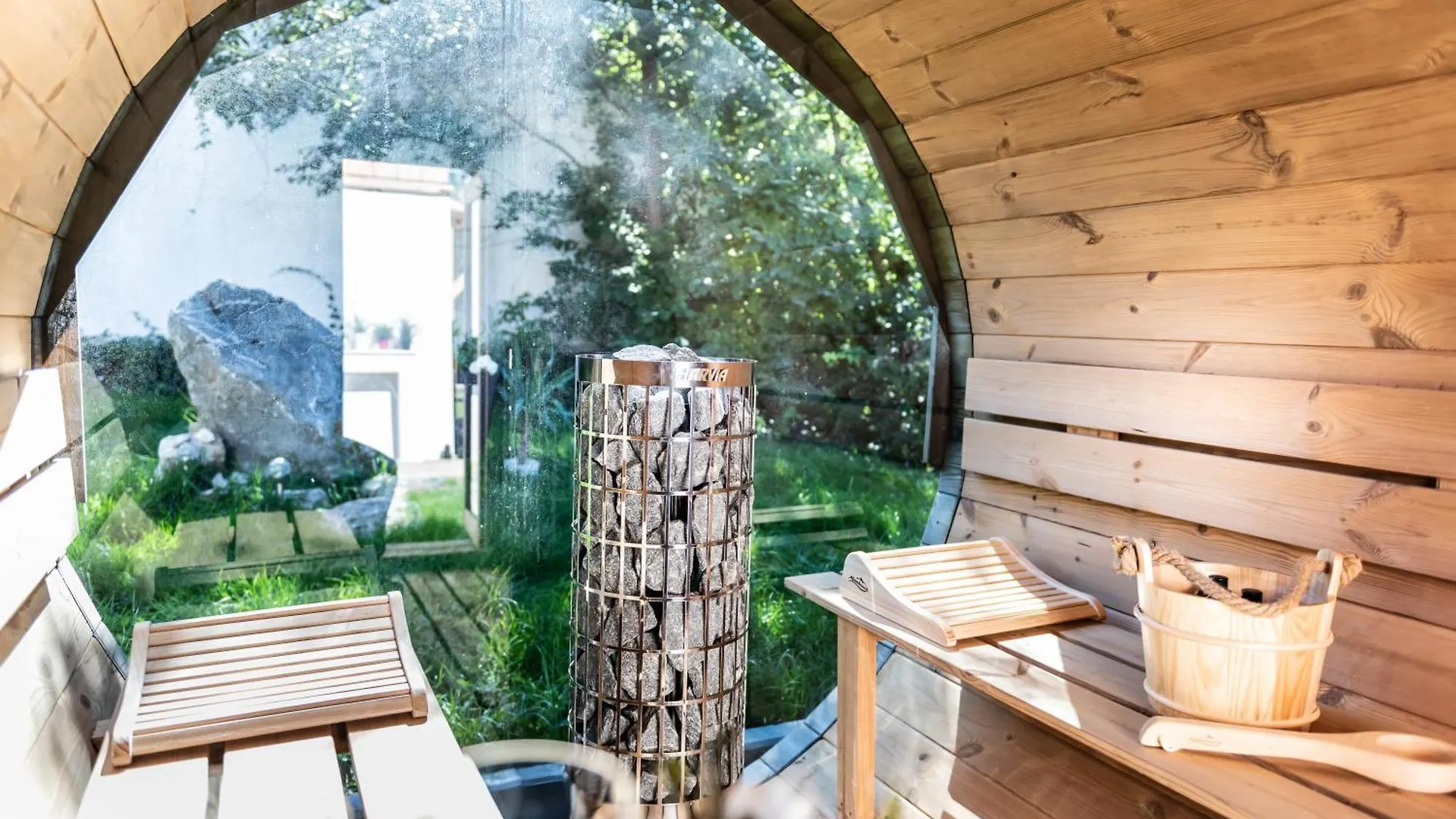 Exklusives Design Hideaway Apartment Warngau